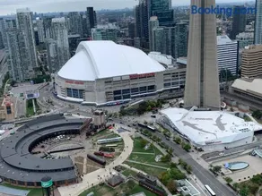 Magnificient View next CN Tower/Rogers/Union/MTCC - Image 3