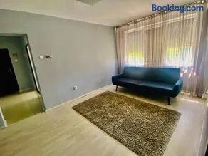 Cozy Central Place - Image 1
