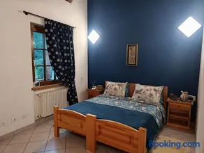 La Tour - Image 3