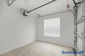 Cozy 2BR Near Eastport Town Square & Middleton - Image 5