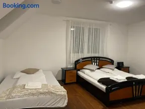 Apartment 2 - Image 4