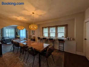 Safari House - Image 2
