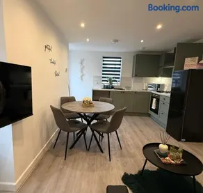 Cosy 2-Bedroom Flat in the heart of Melton Mowbray, Leicestershire - Image 2