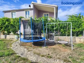 Home Lucić - Image 4