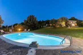 La Fornace, Luxury Tuscan Retreat with Spa By TripCare - Image 2