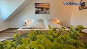 3er Apartment Boardinghouse Gavner in Apen - Image 1