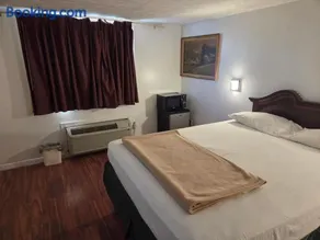 Huntingdon Inn - Image 1