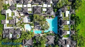 Belle Escapes 328-329 Luxury Beachfront Resort Palm Cove - Image 2