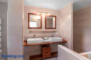 Sunny Seabreeze Villa, Eze, pool close to Monaco - Image 2