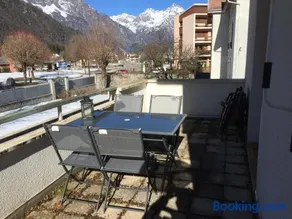 Superbe appartement à Bourg d'Oisans avec terrasse Sud - Image 1