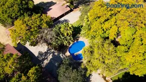 Phabema Guest House - Image 2