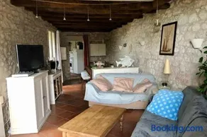 Maison de campagne avec piscine et vue panoramique - Image 2