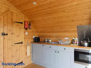 Cosy Cabins at Westfield Farm, Isle of Wight - Image 5