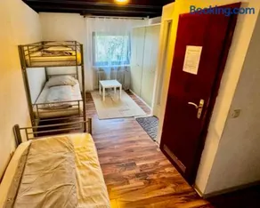 RoomZ Hostel am Hockenheimring - Image 2