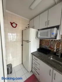 Apartamento central, novo e com garagem em Curitiba - Image 2