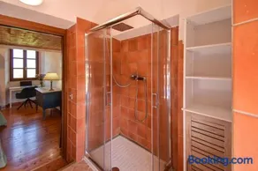 Duca House Small - Image 3