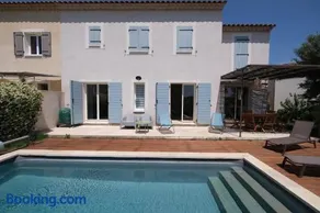 nice house with private pool - 6 persons in the center of the village of mérindol in the luberon in provence - Image 1