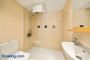 Jomarijo Boutique Rooms - Image 3