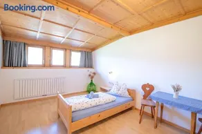 Rieplhof - Relaxing farm stay with breakfast and mountain view - Image 4