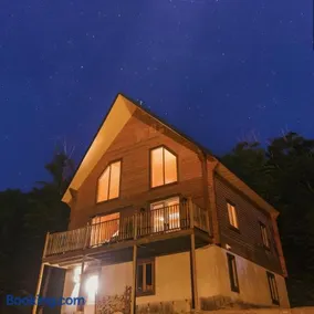 Chalet Saumon for 16 Guests , Parc appalaches - Image 1