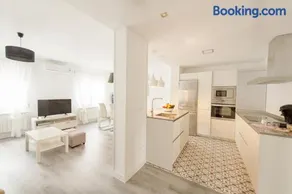 Apartamento Turístico la Concordia - Image 5