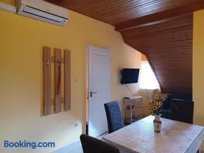 Andrea Apartmanház - Image 3