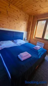 Karczma Rybna Rybaczówka Marina B&B - Image 2
