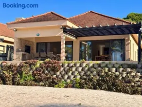 Luxurious Beachfront house-Villa 44 - Image 1