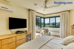 Luxury Golf Villa Torremirona - Image 4