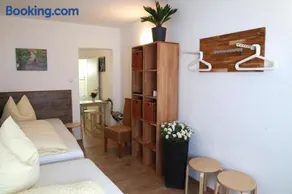 Easy Stay Apartment - Image 3