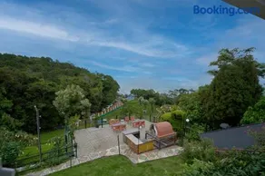 RoseDew Villa - Image 3