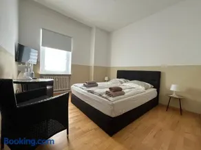 Doppelzimmer mit Bad-TV-Külschrank 9 - Image 3