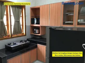 Nariska Suite Homestay Purwokerto - Image 5