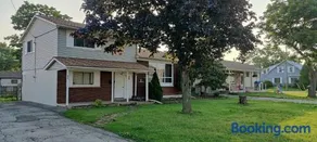 Lovely apartment house - Image 1
