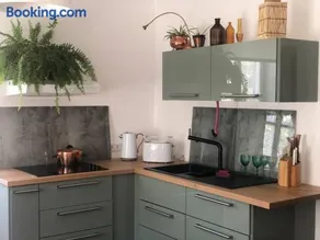 Into The Green Apartment - Image 3