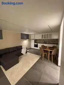 Apartment near Arlanda Airport Stockholm including parking - Image 2