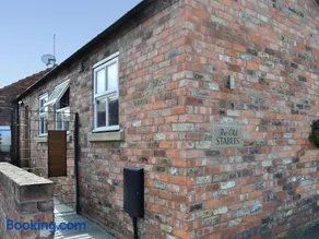 The Old Stables - Image 2