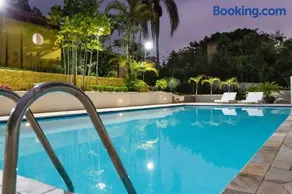 Piscina, jardim, área gourmet e vista arborizada - Image 5