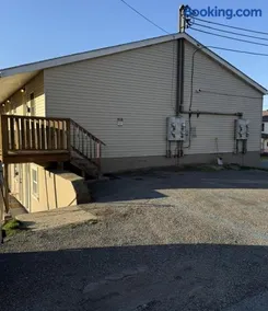 Carolina Suite - Image 1