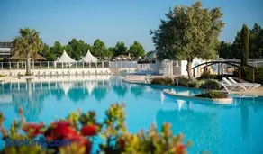 CAMPING 4 Etoiles , MER A 500 M , PISCINE LAGON, MHOME 7 PERSONNES, 3 CHAMBRES, 36 METRES CARRES ! - Image 2