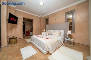 Villa majorelle , piscine privée ,4 suits - Image 4