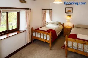 East Briscoe Farm Cottages - Image 4