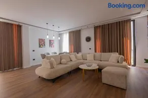 Aria Luxury Villa 1 - Image 3