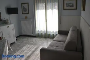 Studio Flat Tigullio & Garage - Image 3