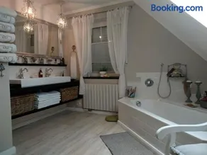 Luana`s White Cottage - Image 4