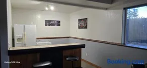 22 Sunset Drive - Image 3