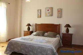 Apartamentos Casa Cerolleiro - Image 5