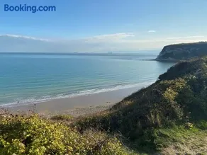 Whitecliff Bay Holiday Park - Most popular location near Pools, Clubs and Beach - Image 3