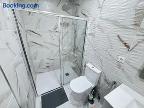 Cozy Apartment with Wi-Fi-322 - Image 1