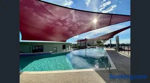 Luxury Parap Retreat with Pool and Gym - Image 2